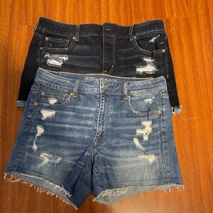 Women, American Eagle shorts, size 14